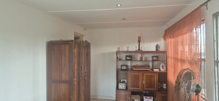 5 Bedroom Property for Sale in Greenfields Eastern Cape